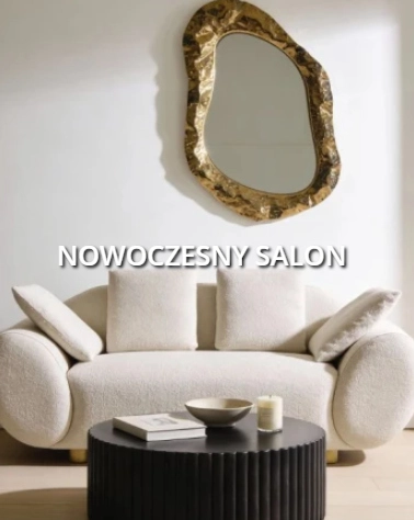 Wnętrze salonu z jasną sofą, czarnym stolikiem i złotym lustrem