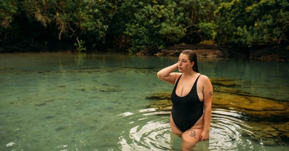 stroje jednoczęściowe